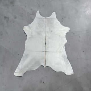 4x3.4ft calf hide (l5)