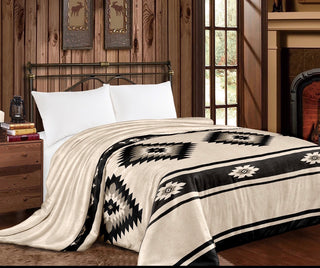 Grey Aztec Mia blanket - king size