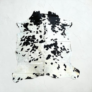 6-7’ Brazilian cowhide rug (r06)