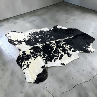 6.9x6.2ft Brazilian cowhide rug (c14)
