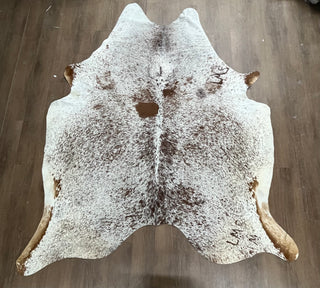 6-7’ Brazilian cowhide rug (j06)