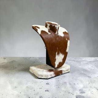Small all cowhide necklace display (a20)
