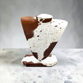 All cowhide necklace display (a24)