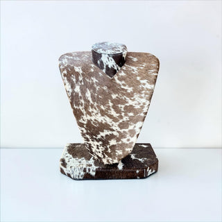Brown all cowhide necklace display (u13)