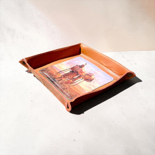Saddle leather tray