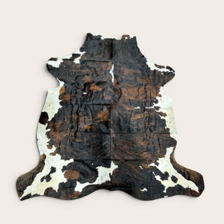 6.8x7ft Brazilian cowhide rug (f05)