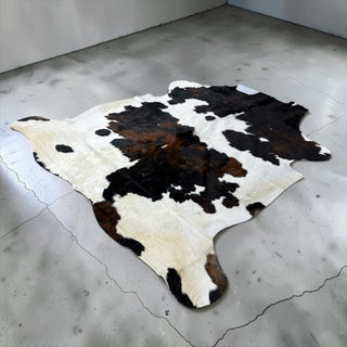 6.6x6 Brazilian cowhide rug (c18)