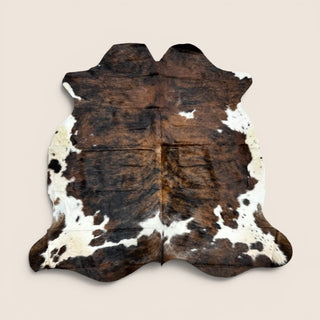 6.10x5.9’ Brazilian cowhide rug (v10)