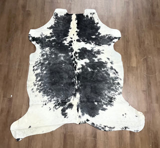 7-8’ Brazilian cowhide rug (v02)