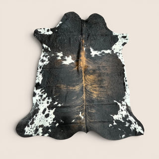 7.3x 7.9’ Brazilian cowhide rug (v04)