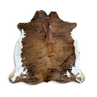 6x6ft Brazilian cowhide rug (z20)