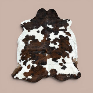 6.3x6ft Brazilian cowhide rug (s02)