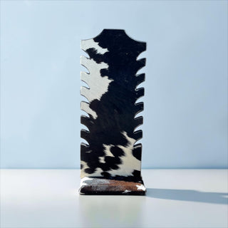 All cowhide necklace display (m21)