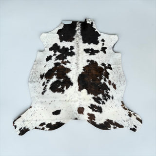 6.8x6.7ft Brazilian cowhide rug (c1)