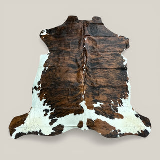 6-7’ Brazilian cowhide rug (j24)