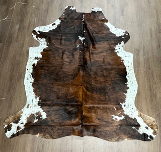 7-8’ Brazilian cowhide rugs (v19)