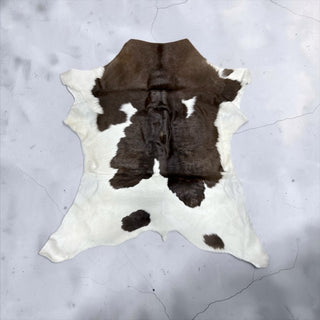 3.9x3.3ft calf hide (l4)