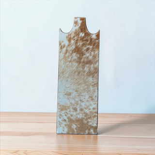 Tan all cowhide necklace display (m28)