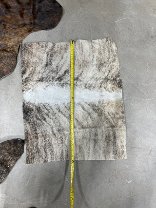 Genuine cowhide scraps (g18)