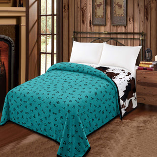 Turquoise - Cowprint Mia Reversible 2 Design Blanket