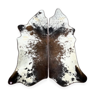 Brown border matching sets 6-7’ cowhide rug (b)