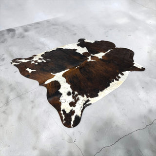 6.5x6.9ft Brazilian cowhide rug (z18)