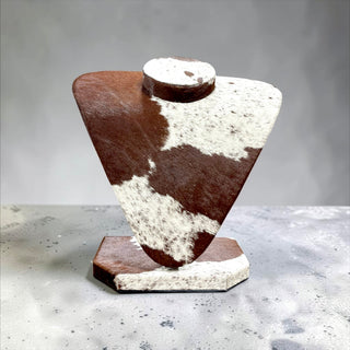 All cowhide necklace display (a22)
