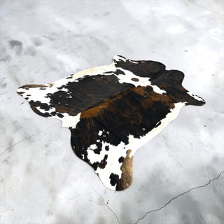 6.8x5.10ft Brazilian cowhide rug (z26)