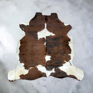 6.3x6.4ft Brazilian cowhide rug (b02)