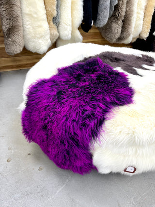 2x3ft Black with purple tip Tibetan lambskin