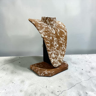 All cowhide necklace display (a12)
