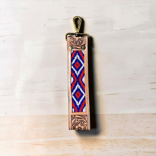 Wild prairie wristlet strap