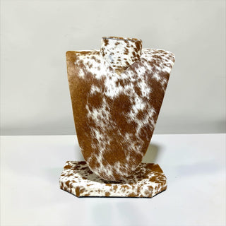 All cowhide necklace display (a9)
