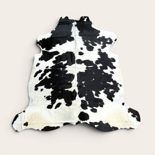 6-7’ Brazilian cowhide rug (r09)