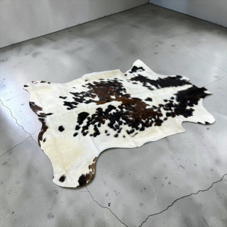 6.11x6ft Brazilian cowhide rug (c10)