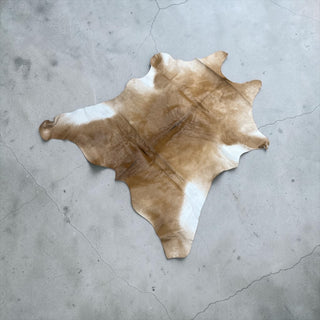 4x3.3ft calf hide (l11)