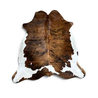 6.4x6ft Brazilian cowhide rug (r08)