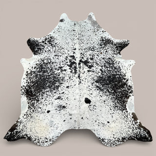 7-8’ salt pepper cowhide rug (L16)