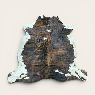 7x7.5ft Brazilian cowhide rug (f04)