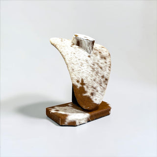Small all cowhide necklace display (a15)
