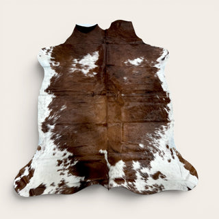 H6 x 5.6w ft Brazilian cowhide rug ($05)