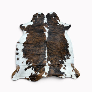 5-6ft Brazilian cowhide rug (l11)