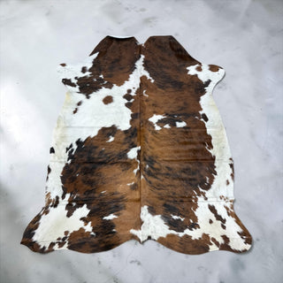 6x5.10ft Brazilian cowhide rug (b05)