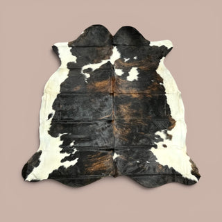 6x6ft Brazilian cowhide rug (s04)