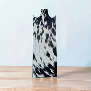 Turquoise all cowhide necklace display (m31)