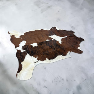 6.3x6.4ft Brazilian cowhide rug (b02)