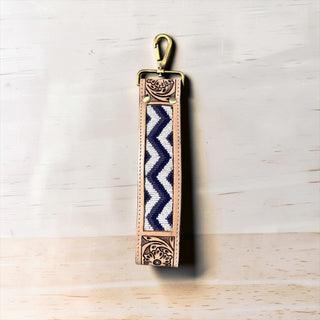 Saddle belle wristlet strap