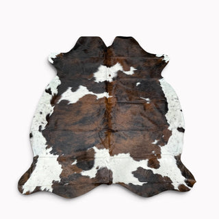 6-7ft Brazilian cowhide rug (l17)