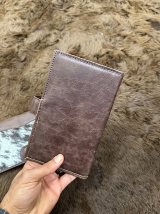 Brown Cowhide Bifold wallet