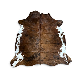 6x6ft Brazilian cowhide rug (r10)
